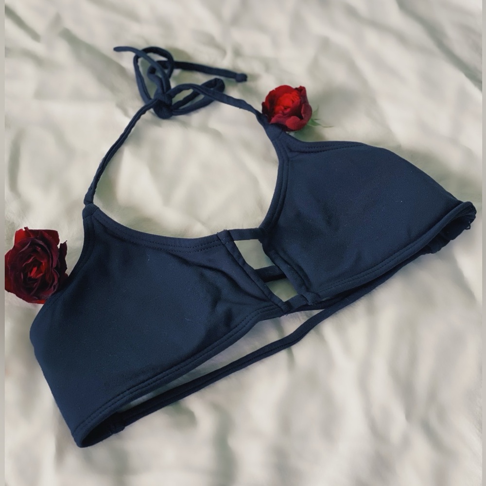 Midori Black Bikini Top